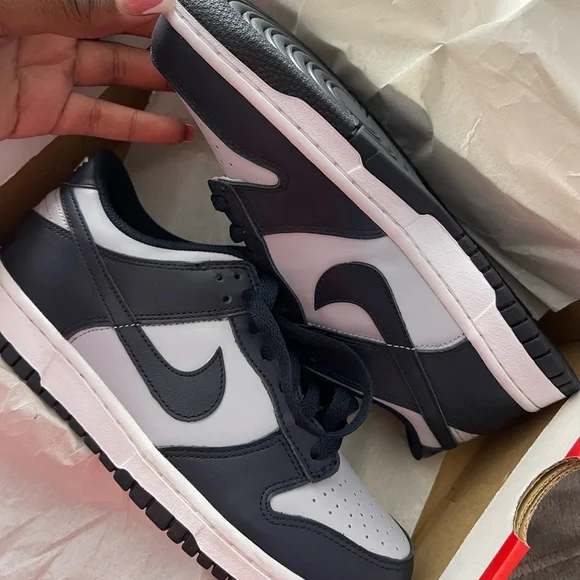 Georgetown Nike dunks low - Picture 2 of 4